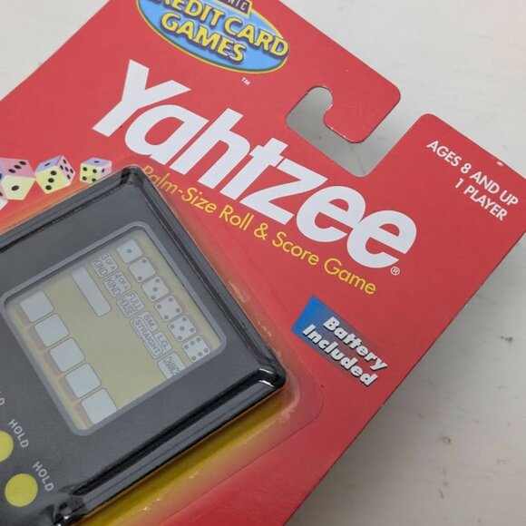 NEW Yahtzee Electronic Handheld Game 1999 Milton Bradley Hasbro Credit Card Game - Picture 3 of 6